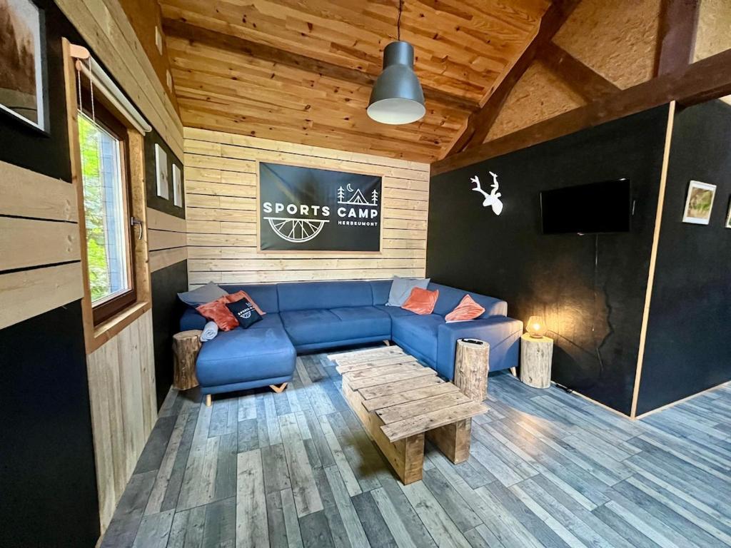 Ảnh trong thư viện ảnh của Chalet de la Garenne - au camping ở Herbeumont