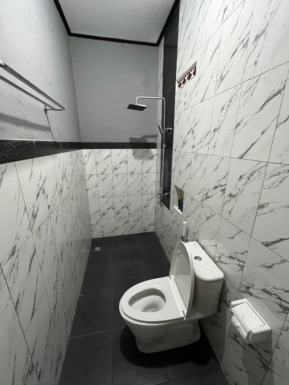 فضای داخلی D nux House در بالی - تصویر ۳