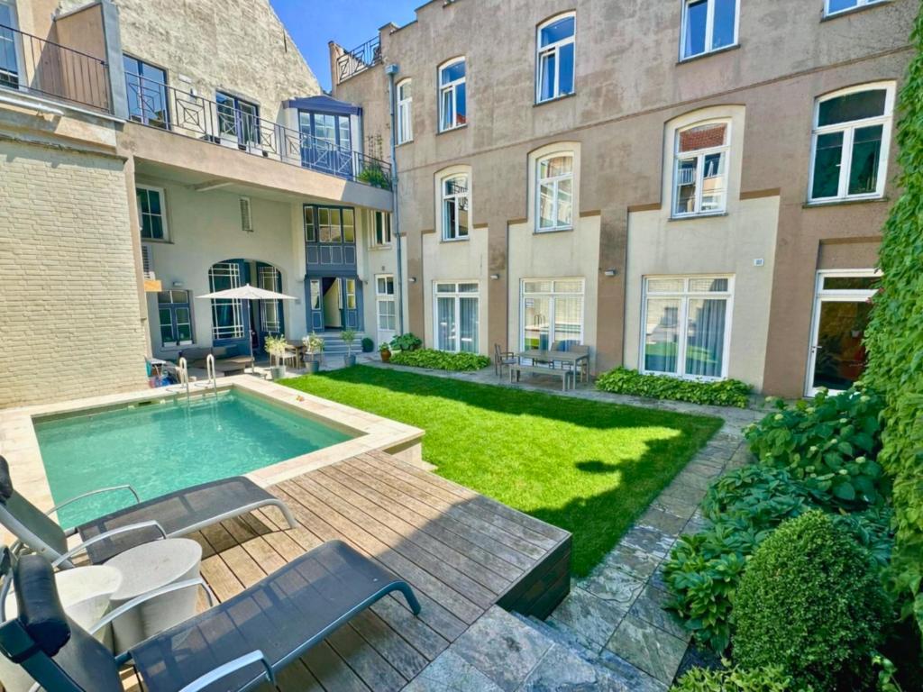 Бассейн в De Drie Koningen или поблизости