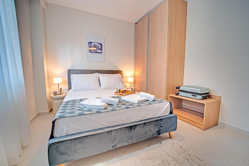 Postel nebo postele na pokoji v ubytování Two Levels