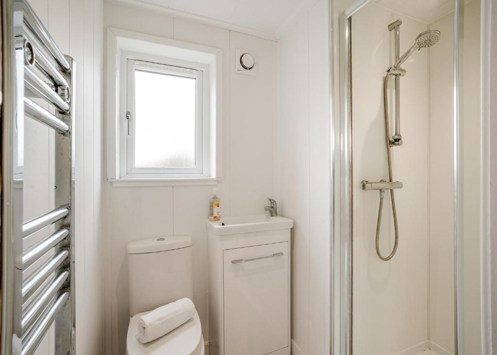 Et badeværelse på South View Retreat