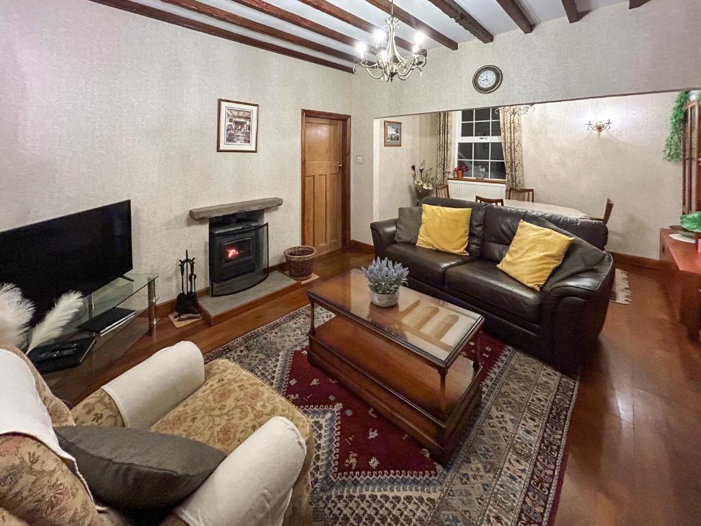 Μια τηλεόραση ή/και κέντρο ψυχαγωγίας στο Hillview