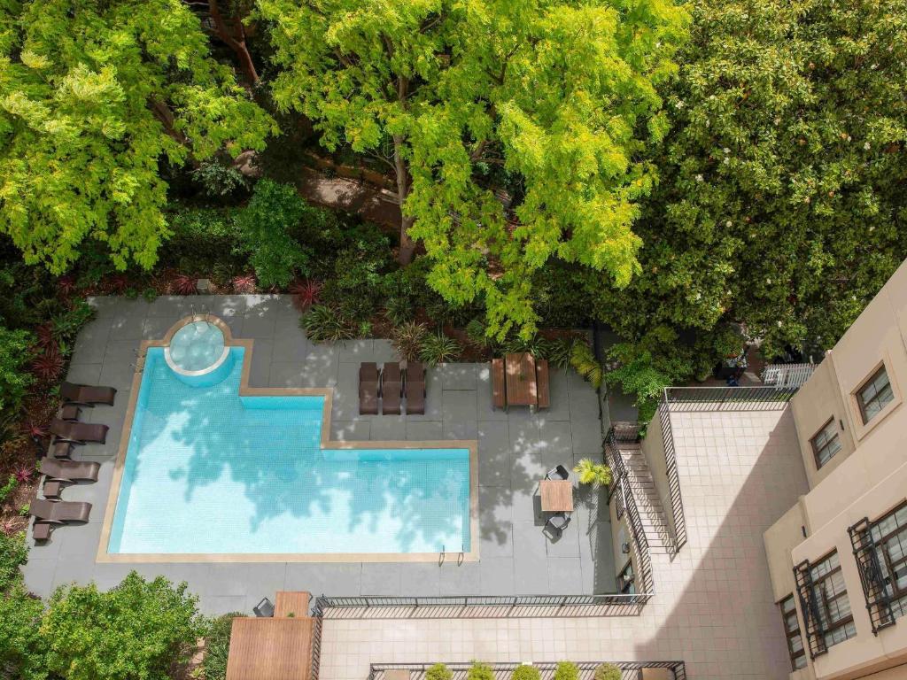 Swimmingpoolen hos eller tæt på Mantra on Jolimont Melbourne