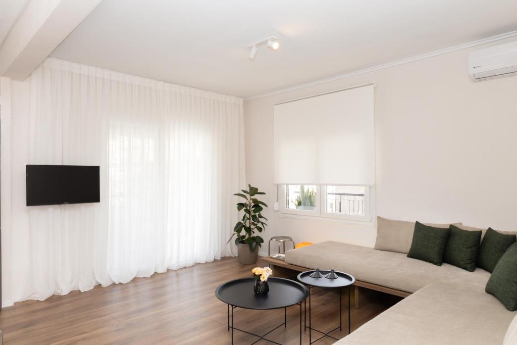 St Dimitriou Panoramic Sea & City Center View Penthouse