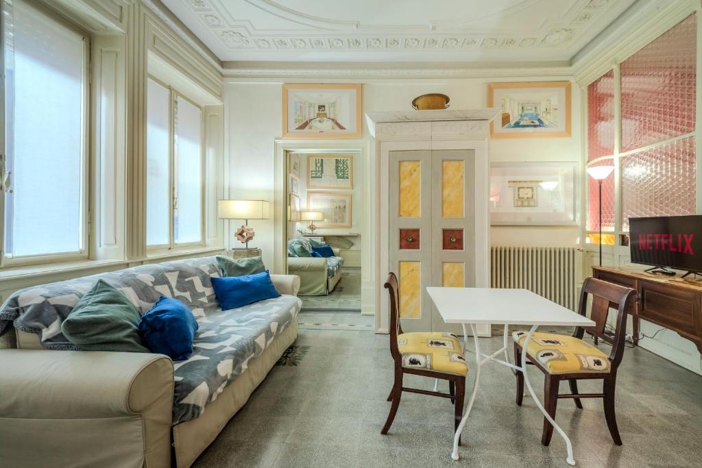 Et opholdsområde på Museo Privato Appartamento in assoluto centro