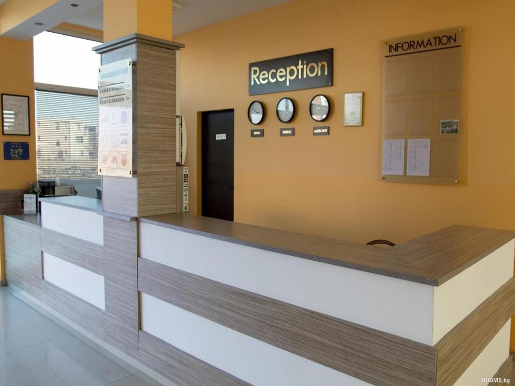 Lobbyen eller receptionen på Клара апартамент