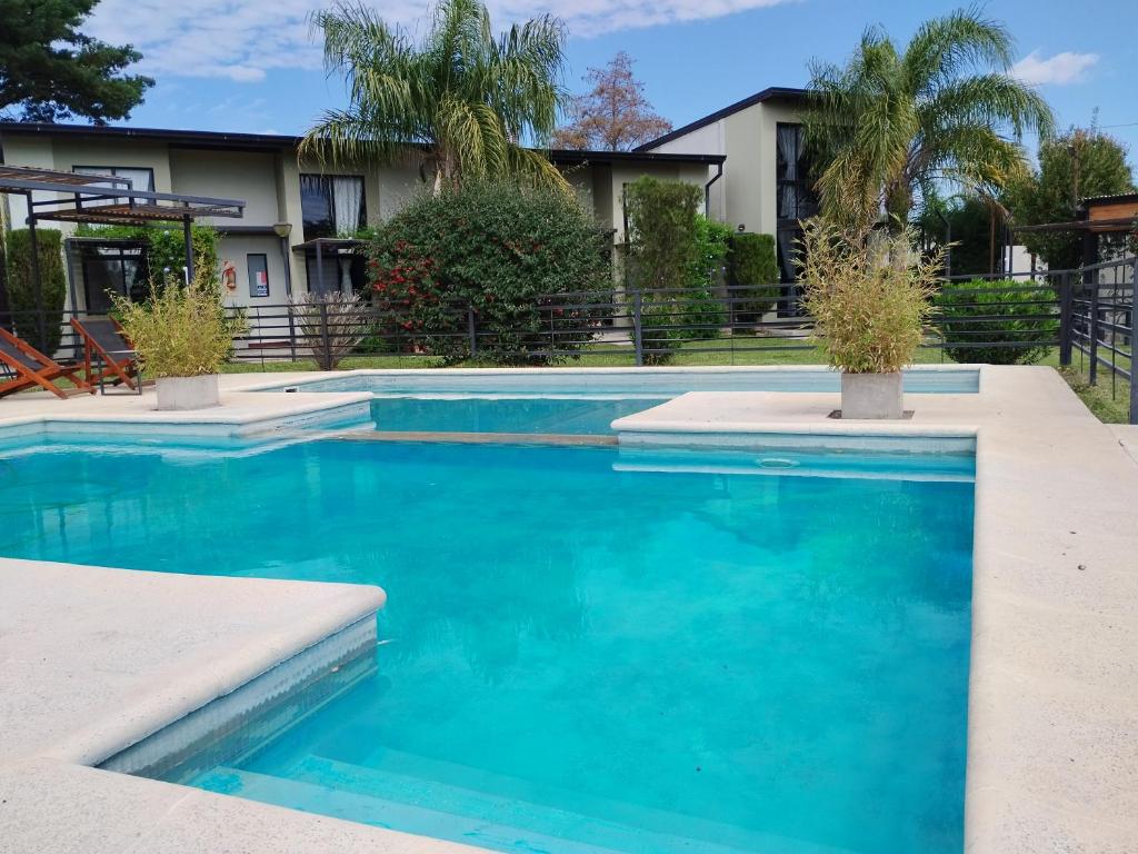 Hồ bơi trong/gần Los Pinares de Belgrano