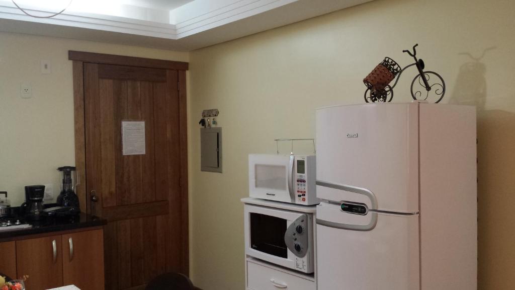  Apartamento com Piscina 4 Pessoas