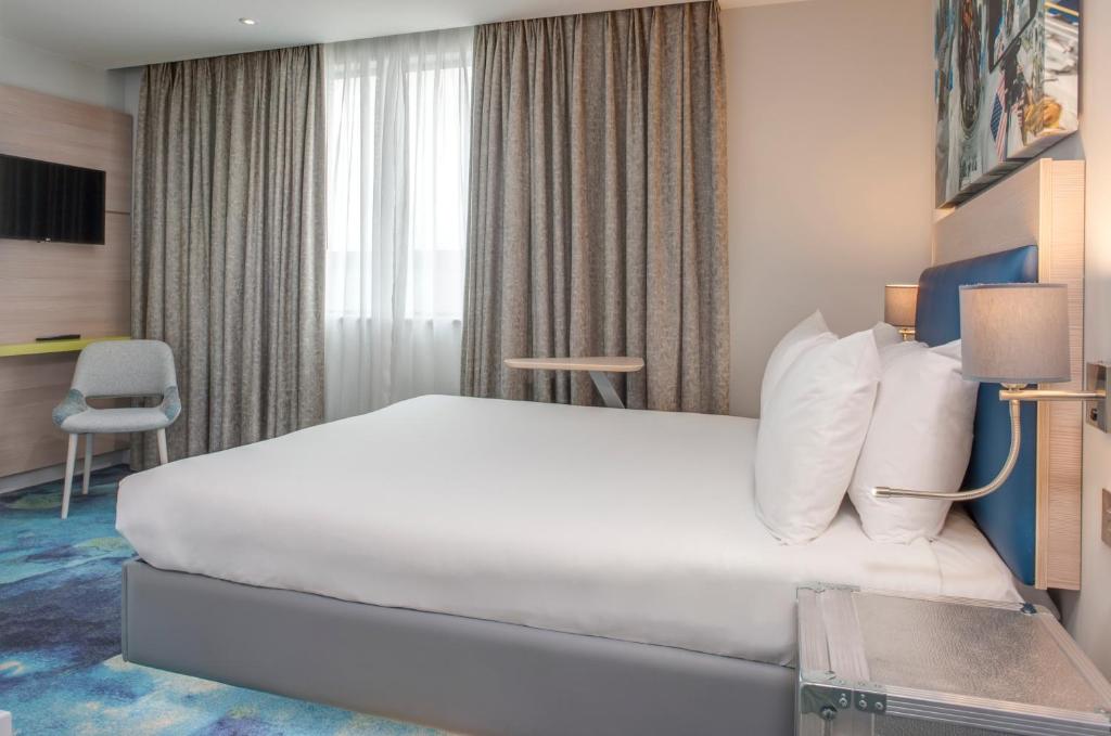 ibis Styles London Heathrow Airport - Chambre Reine