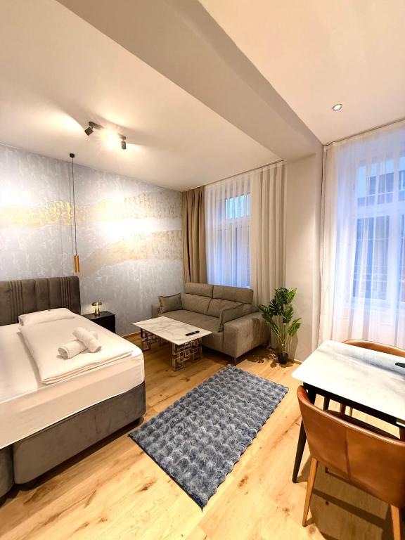 Art Living Vienna 4