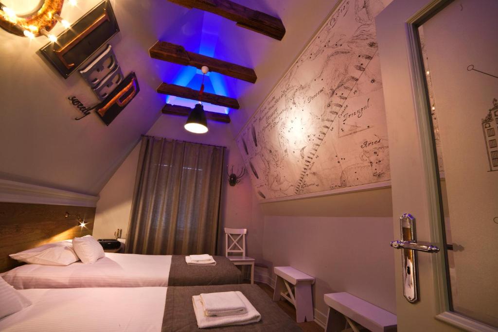 Patio Apartments - Old Town - 12