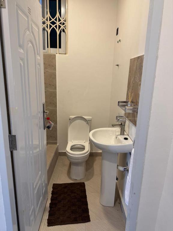 Et badeværelse på Oforiwaa Heights