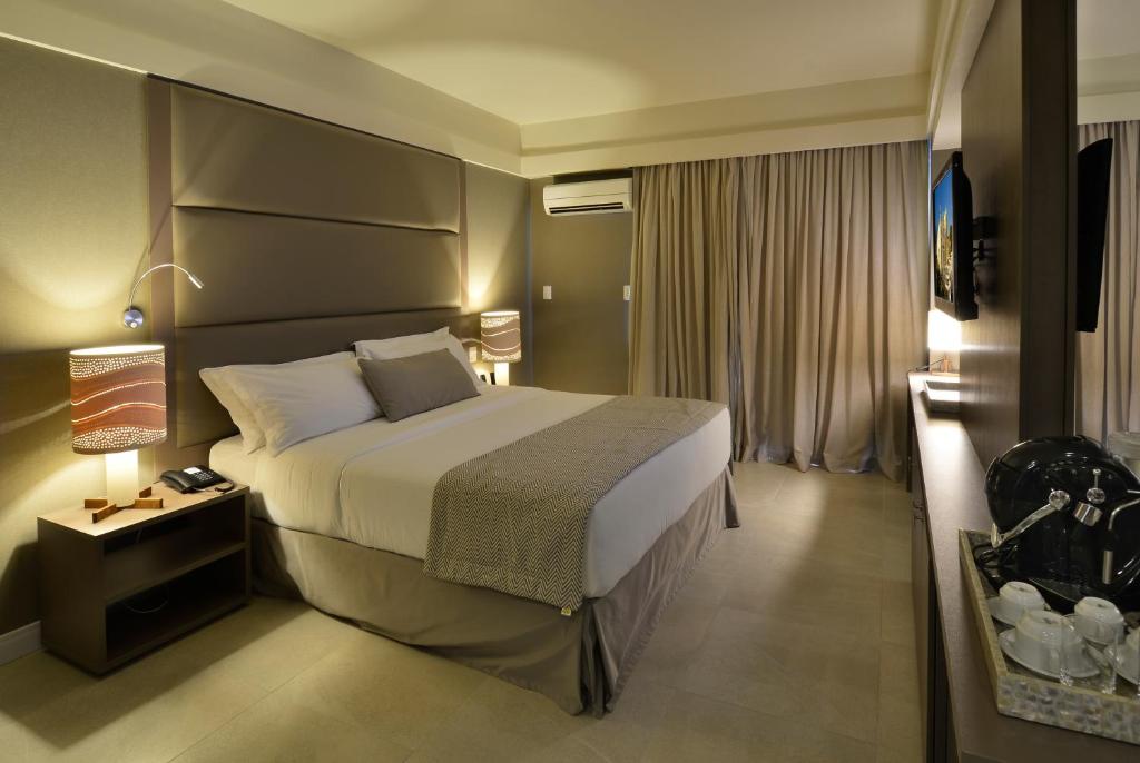  Hardman Praia Hotel