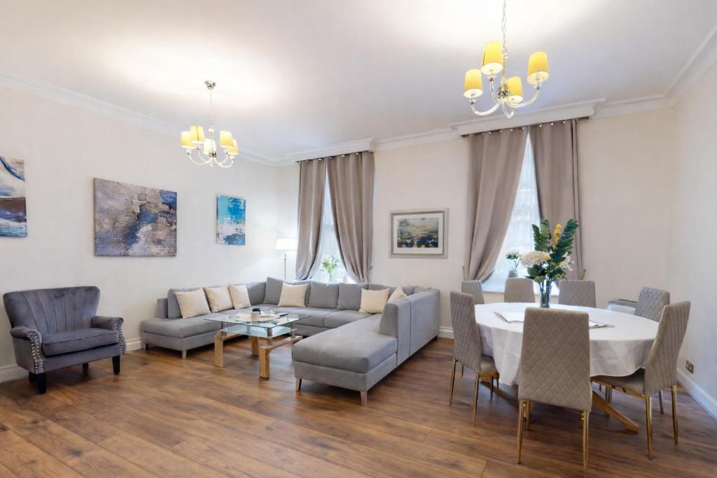 Park Lane Apartments/Shaw House - 