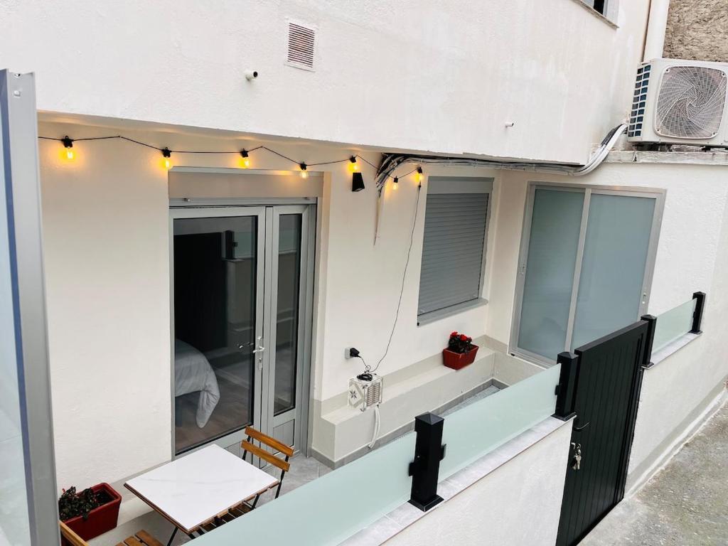 Balkón nebo terasa v ubytování Valdeflores Flats Bj