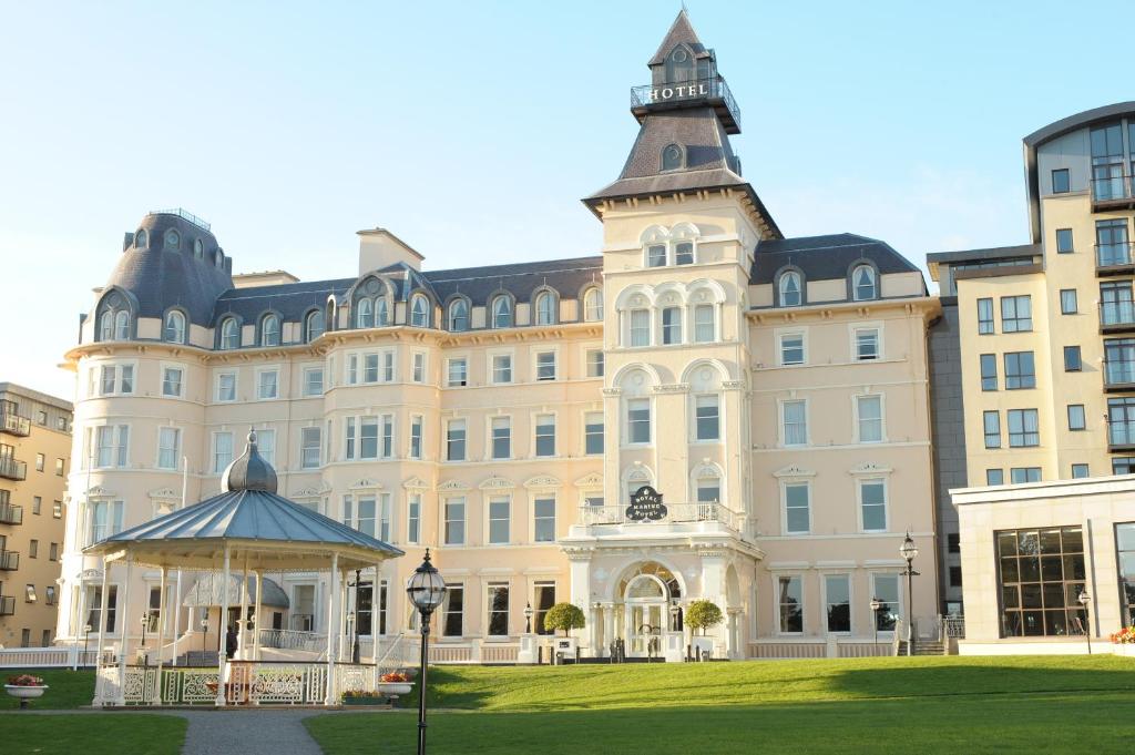 Royal Marine Hotel photo