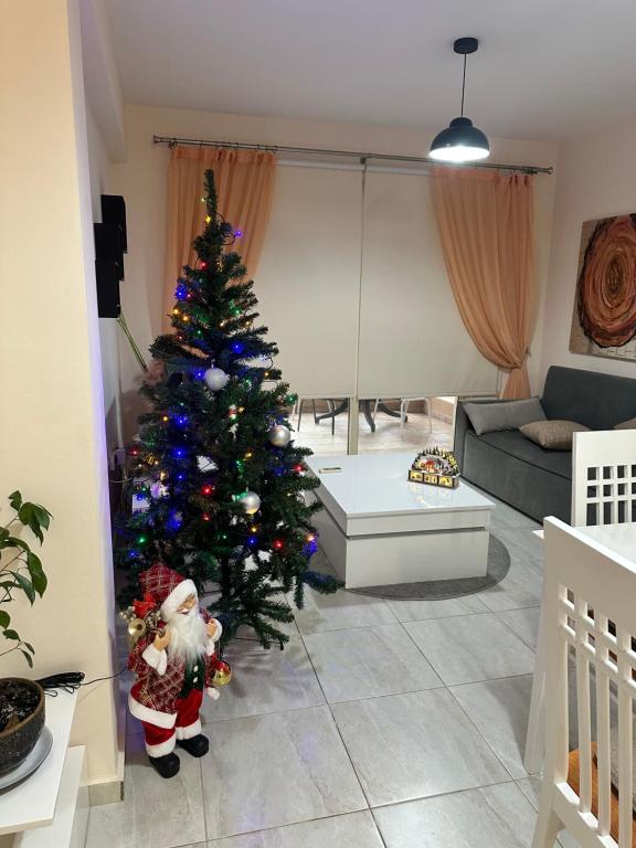 Een bed of bedden in een kamer bij Royal Seacrest F 103