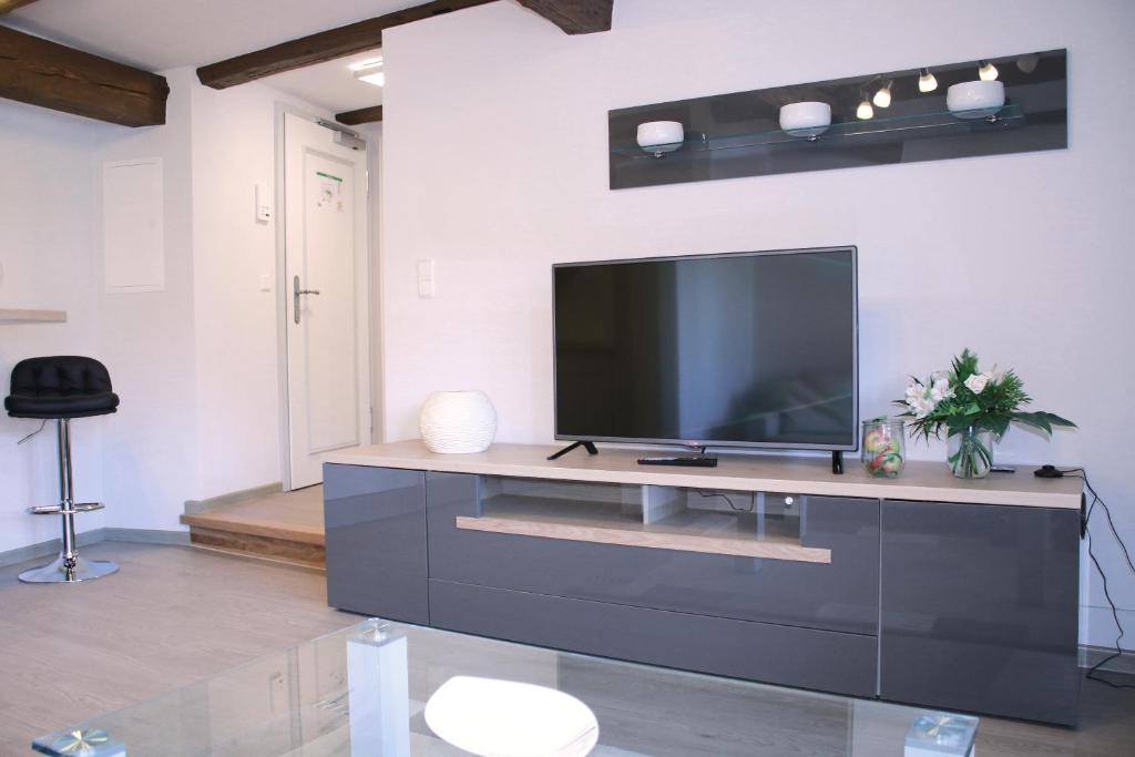 Apartments anno 1560 - 17