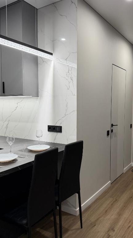 New Business-Class Apartament з ГЕНЕРАТОРОМ Varshavsky фото 6