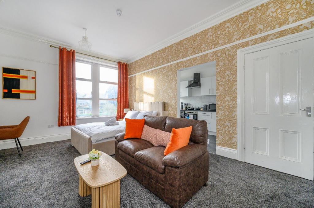 Posezení v ubytování 125HS - Spacious & Relaxing Studios