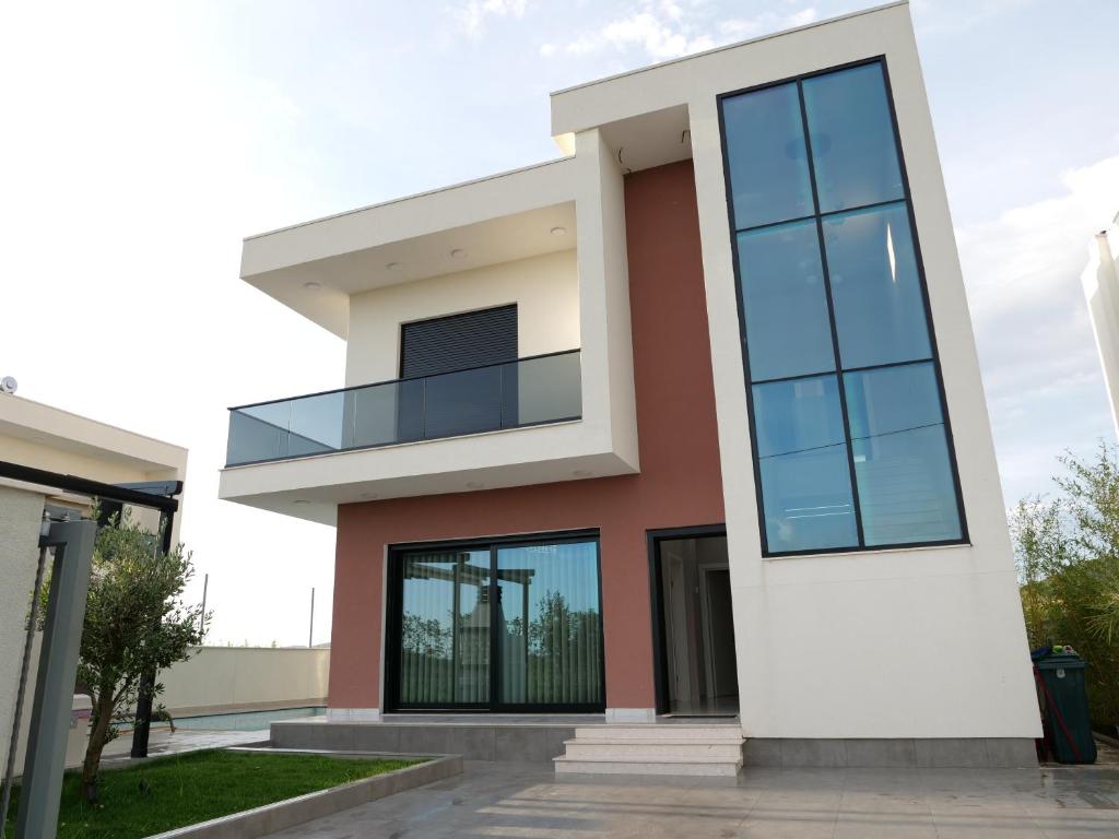 Budova, kde se vila nachází