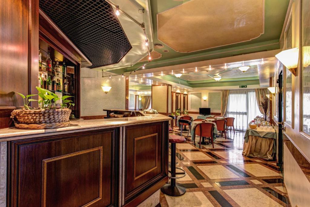 Posezení v ubytování Hotel Motel Regal