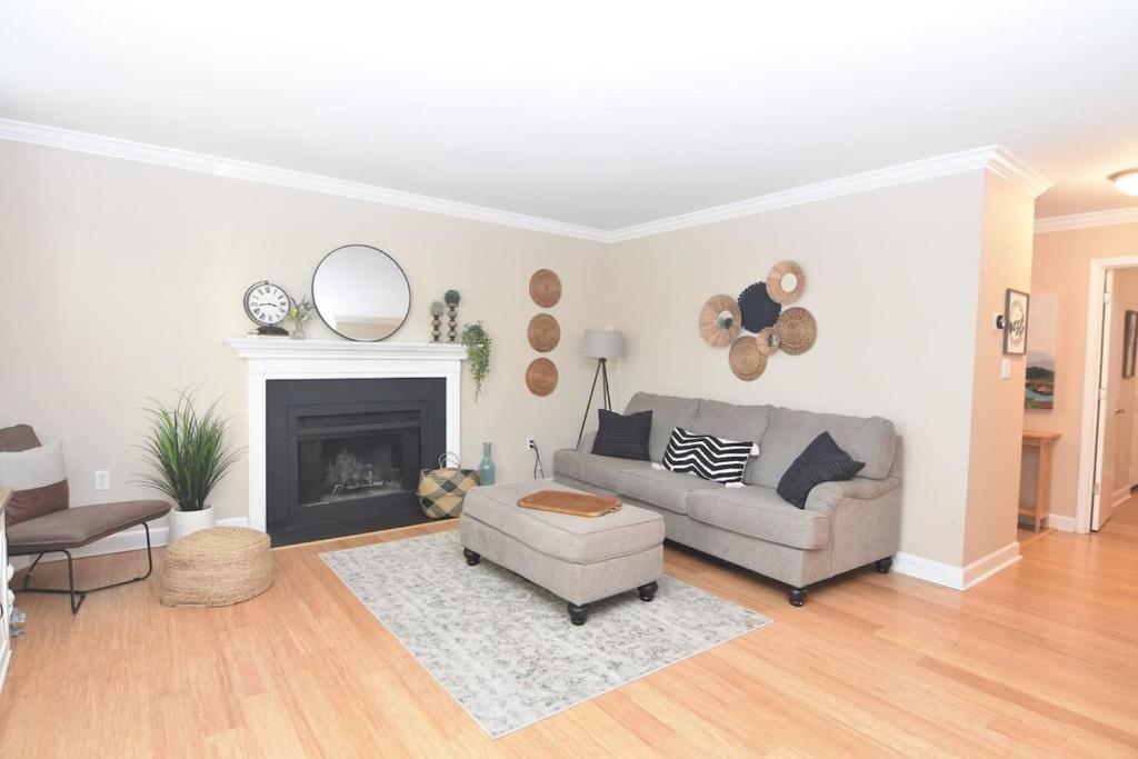 Et opholdsområde på Urban Townhouse Retreat