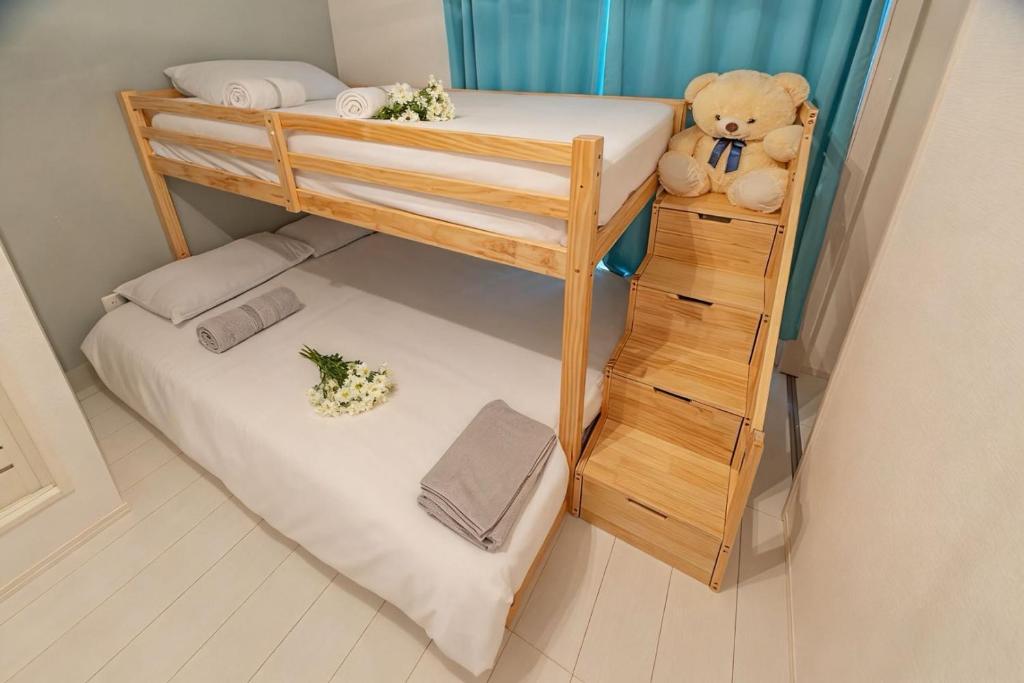 Otsuka 7 mins one stop to Ikebukuro mansion with garden