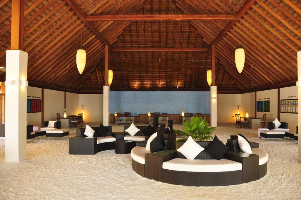 Posezení v ubytování Vilamendhoo Island Resort & Spa