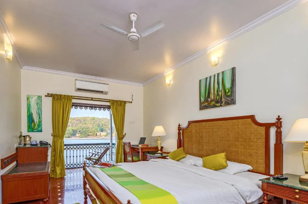 Heritage Smart -Complimentary Evening Tea, 10% off on Laundry Service