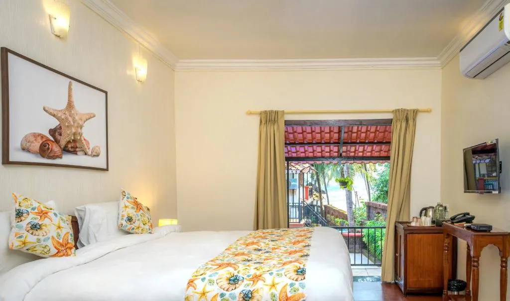 Heritage Old World Room - Complimentary Evening Tea, 10% off on Laundry Service