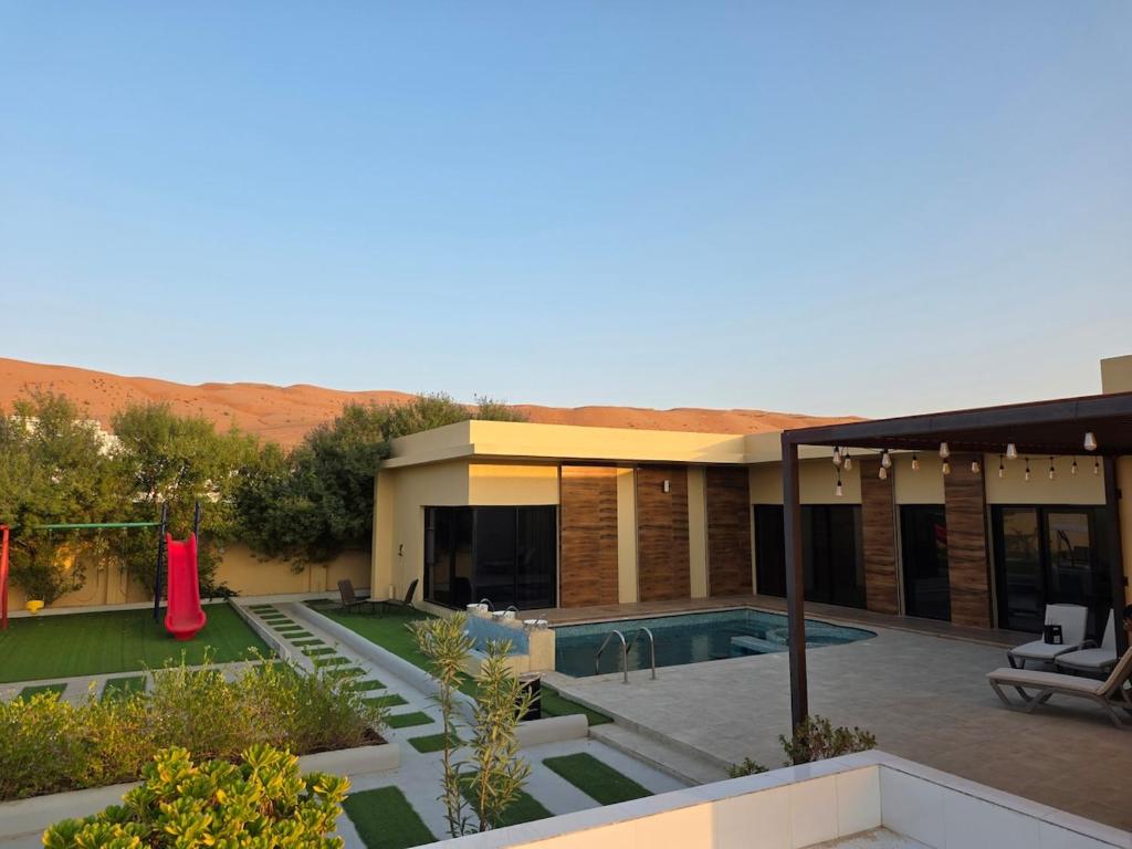 Hồ bơi trong/gần Sand Paradise