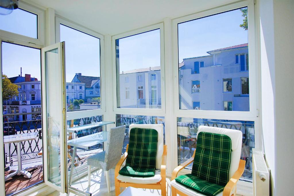 Balkón nebo terasa v ubytování Eicher Ferienwohnungen Warnemünde