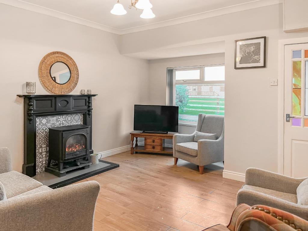 Et tv og/eller underholdning på Number Ten - Uk50722