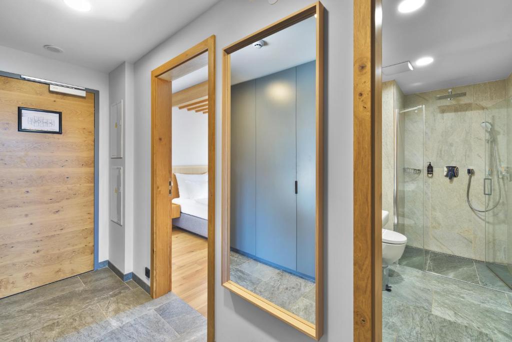 Palace Apartments - 9