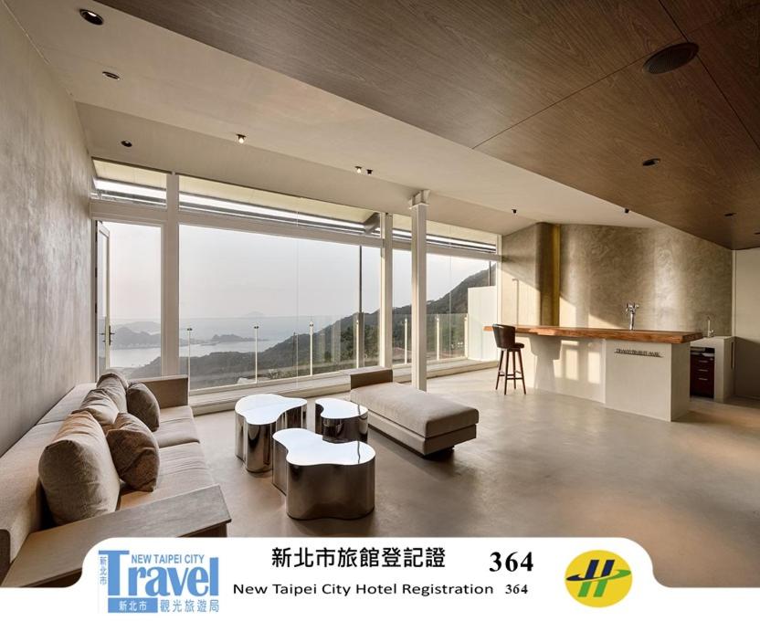 Cảnh núi rừng hoặc tầm nhìn ra núi từ nhà nghỉ B&B