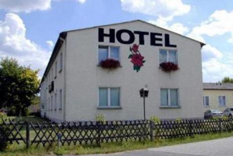 Gallery image of Hotel Zur Rose in Trebbin