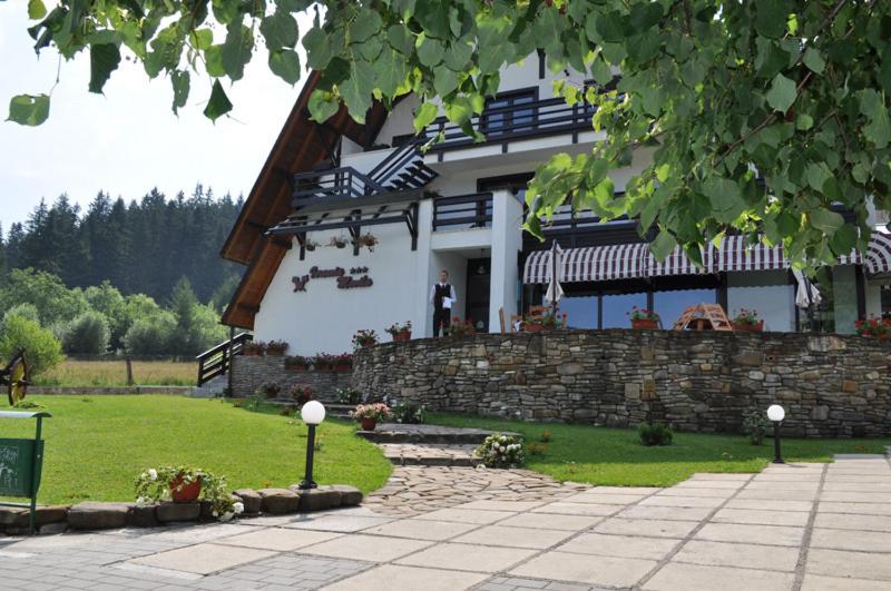 Hotel Ieremia Movila - Housity