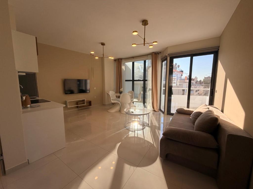 PL Pireas Modern APT