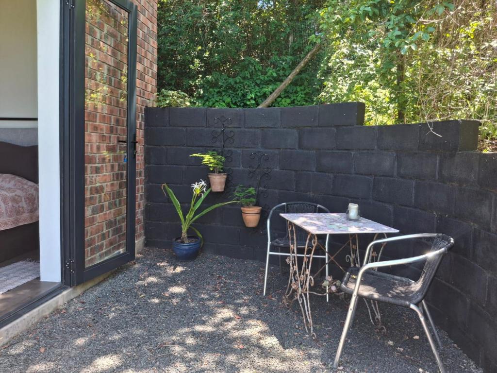 En have udenfor Lakritz A Place of Experience through Art