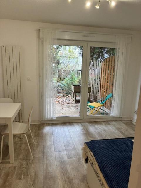 Charming Studio with mini garden