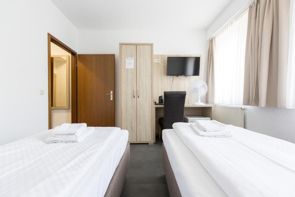 Hotel Pension Odin - Small Double Room
