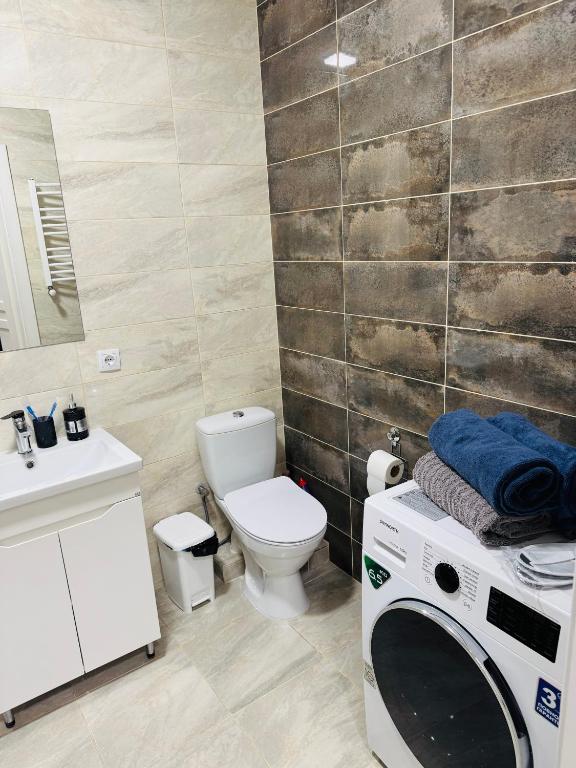 Prestige apartments ,Саймона Сміта 10,центр міста,тепла і комфортна фото 3