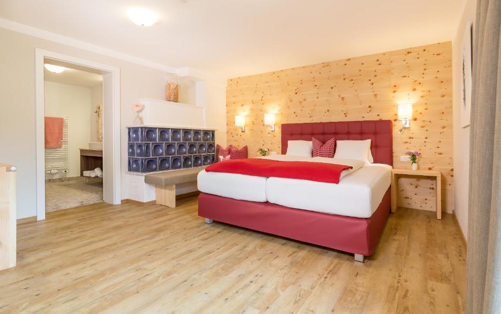 Postel nebo postele na pokoji v ubytování Hotel Steiger