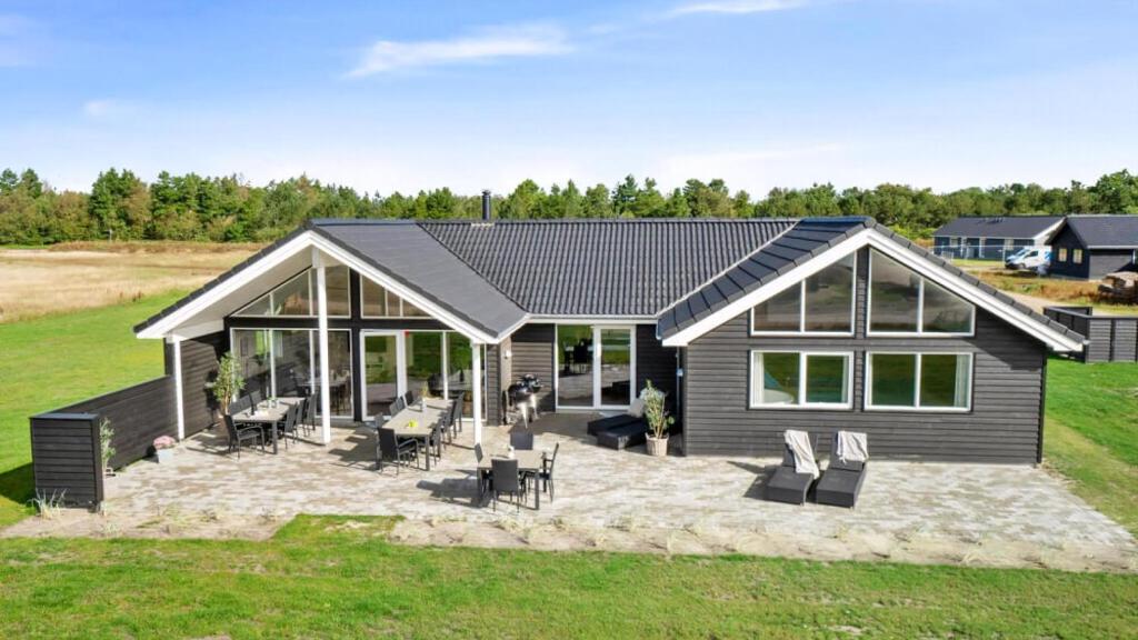 Bygningen som feriehuset ligger i