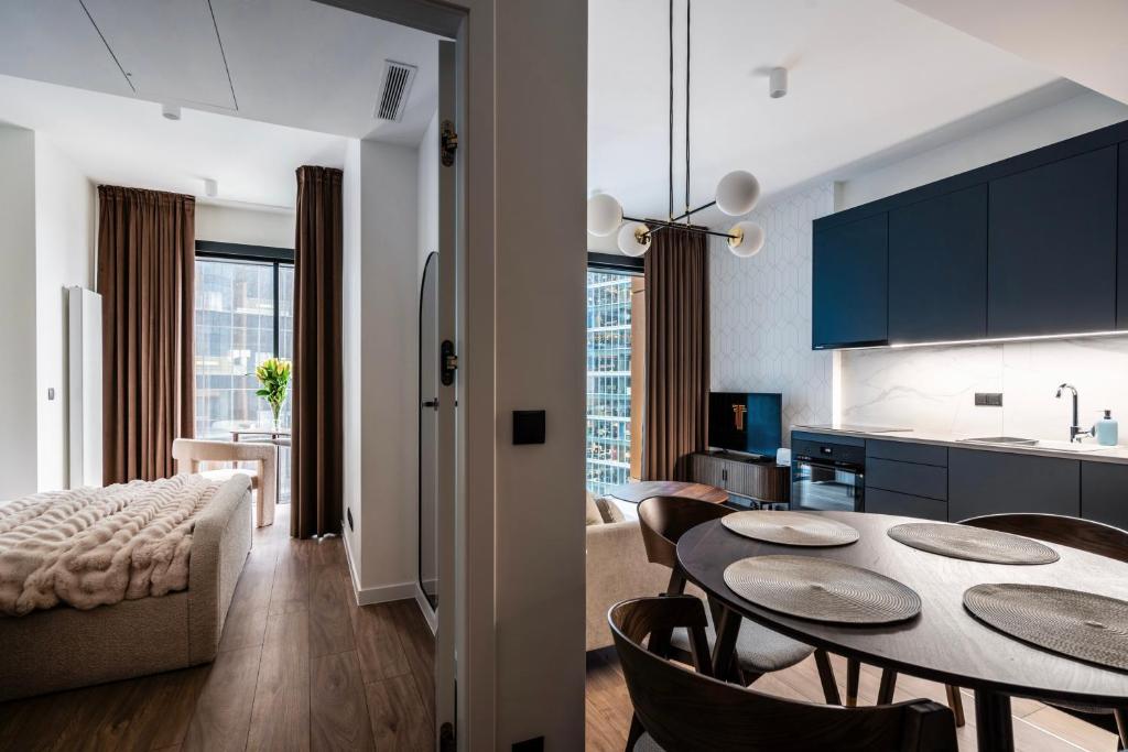 Towarowa Towers Warsaw - 7