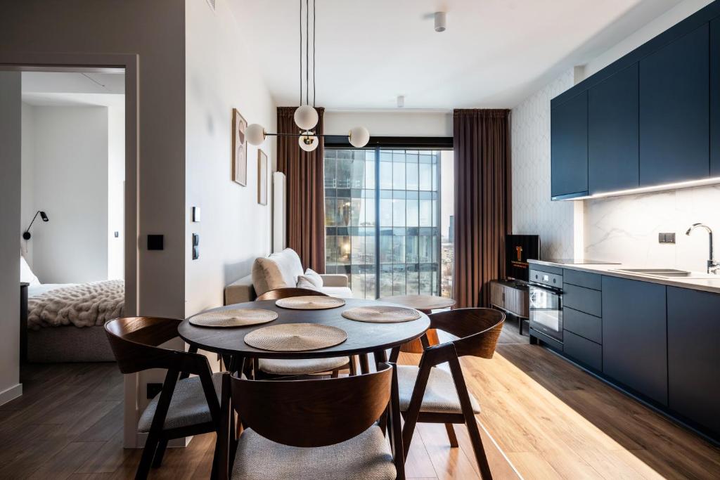 Towarowa Towers Warsaw - 12