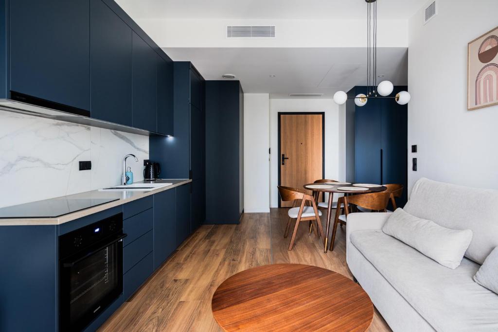 Towarowa Towers Warsaw - 11