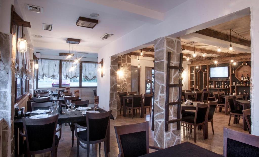 Restaurace v ubytování Apartman