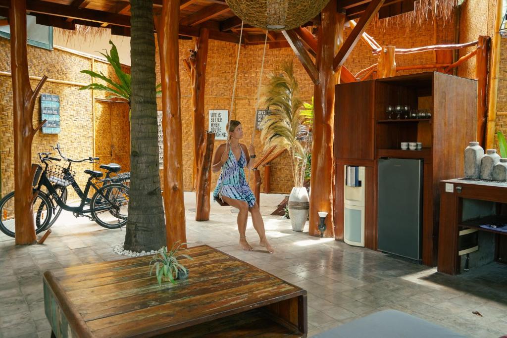 Gili Treehouse - 10